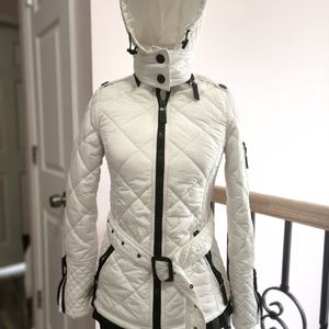 Burberry London White Quilted  jacket Authentic